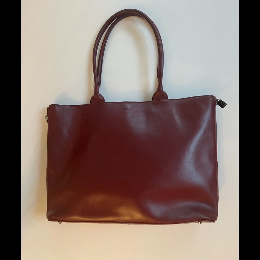Furla leather shoulder bag